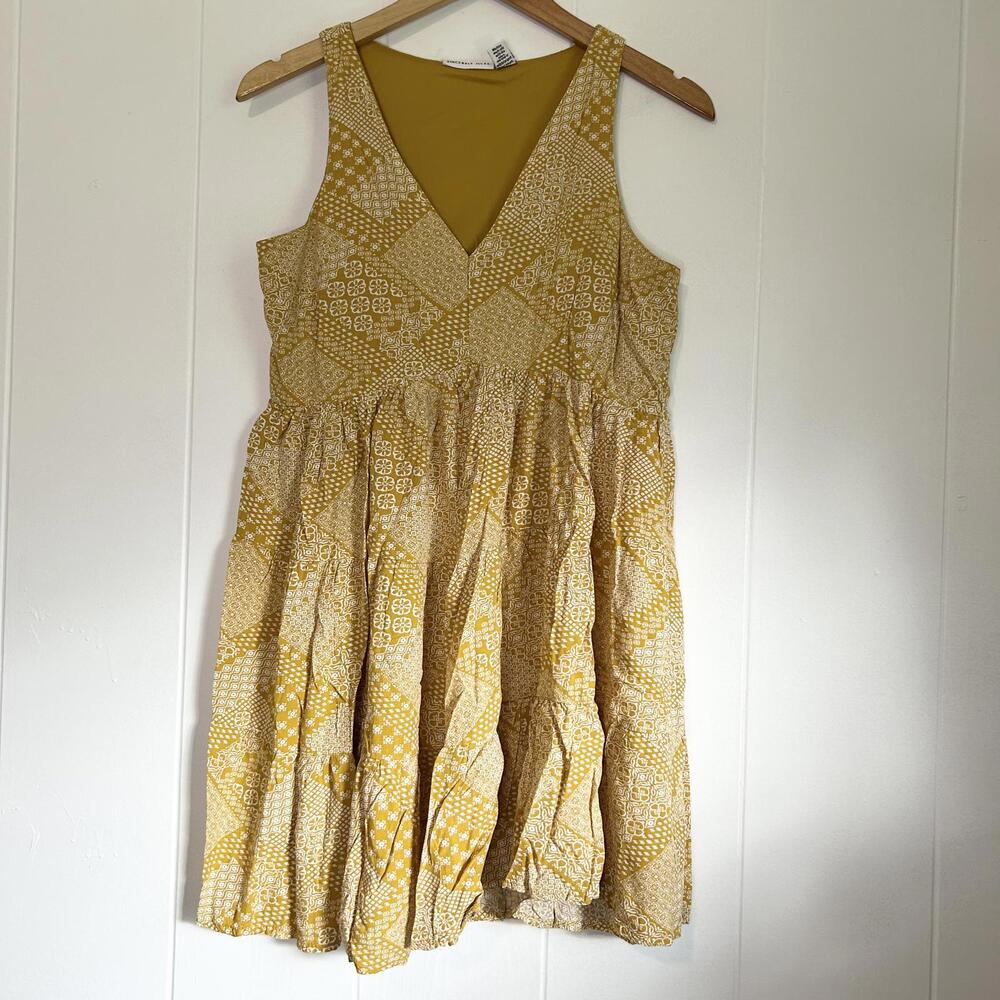 Sincerely Jules Mustard V-Neck Tiered Baby Doll Mini Dress Women's Medium